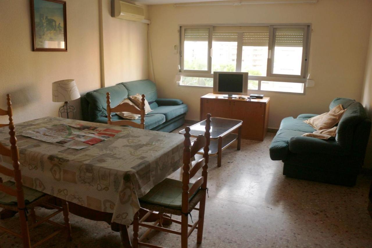 Bigger Flat For Holiday Near Beach Ideal For Familie With Climatisacion Valencia Exterior photo