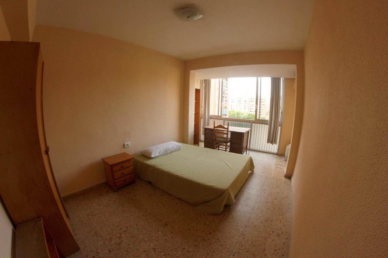 Bigger Flat For Holiday Near Beach Ideal For Familie With Climatisacion Valencia Exterior photo